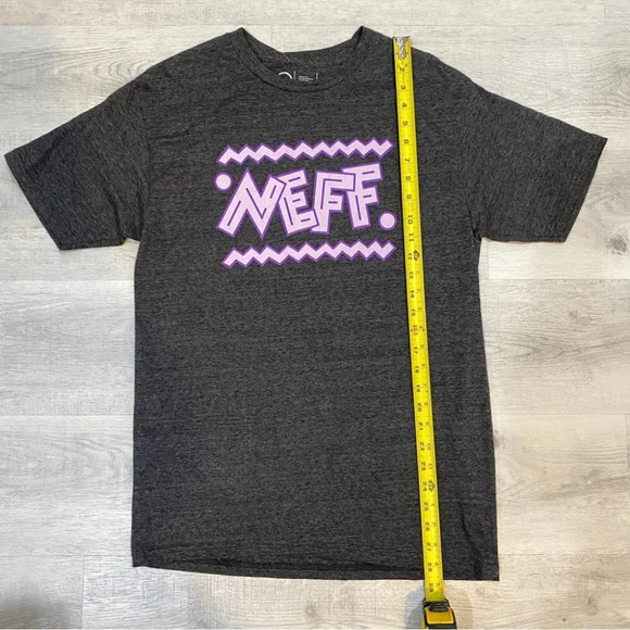 NEFF Disney Logo T-Shirt 90s Retro Size M in Grey Purple Unisex NWT - Picture 8 of 12